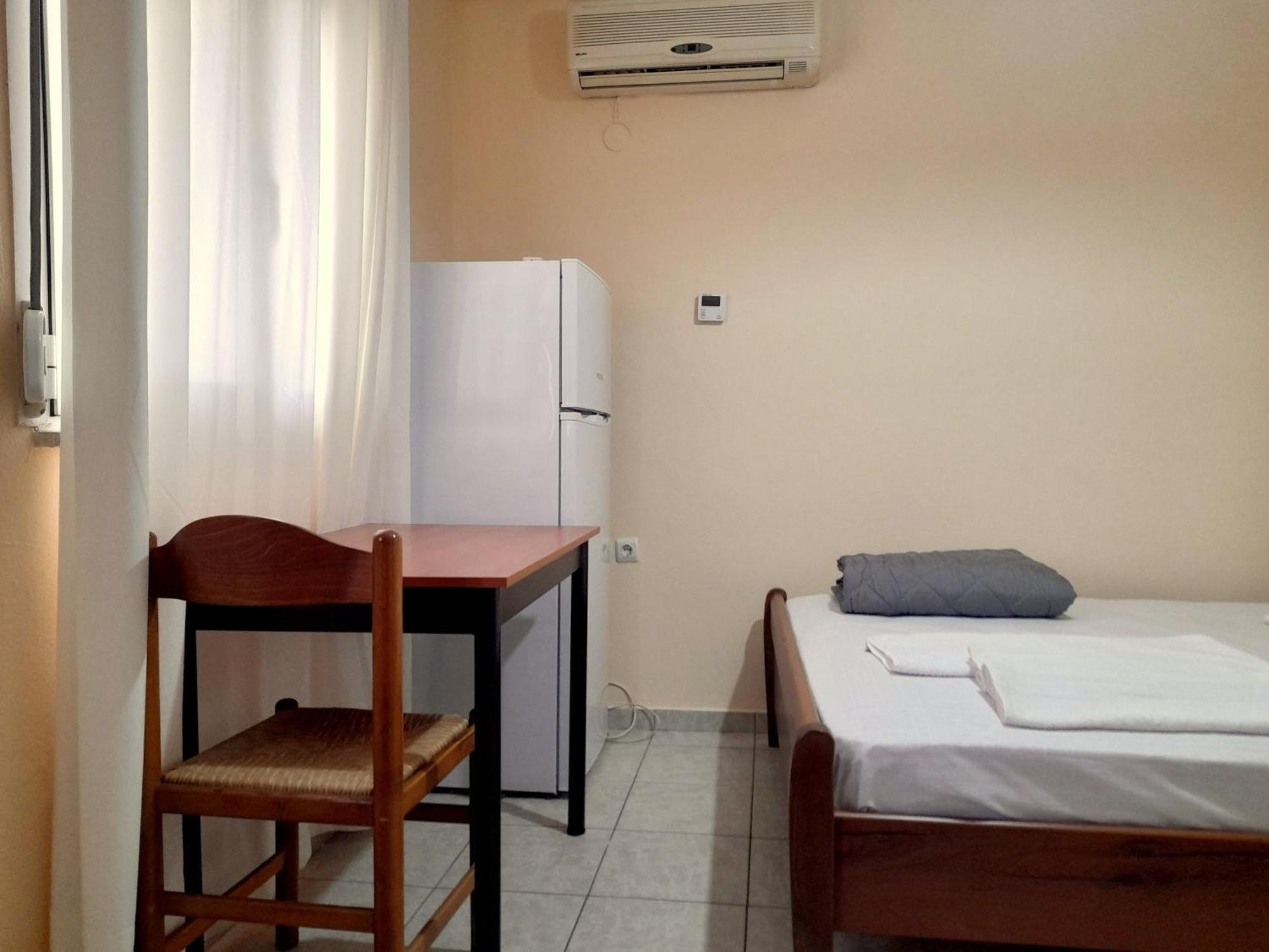 Απεριόριστη Θέα Appartement Larissa Buitenkant foto